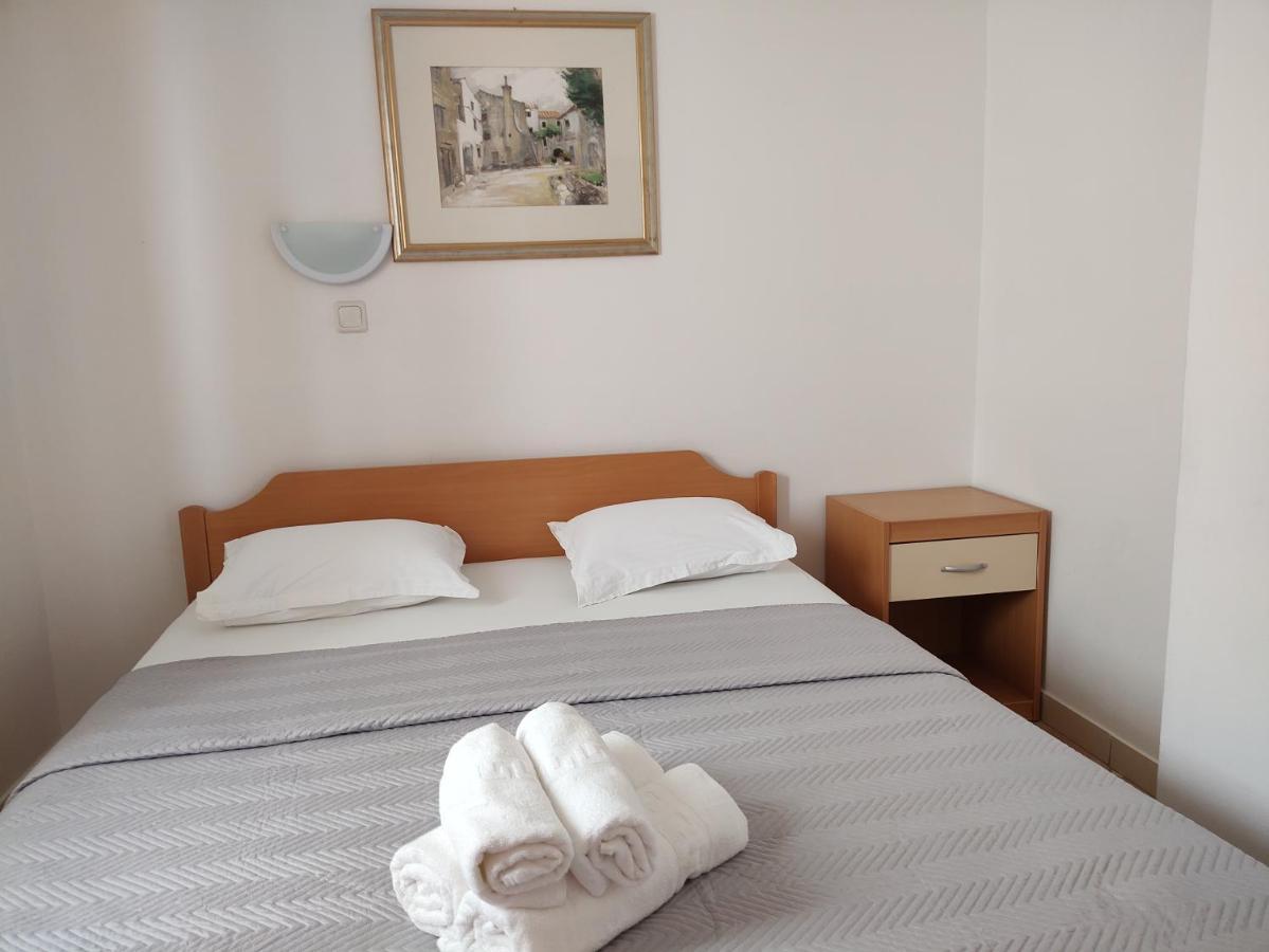 Apartments Markota Sukošan エクステリア 写真