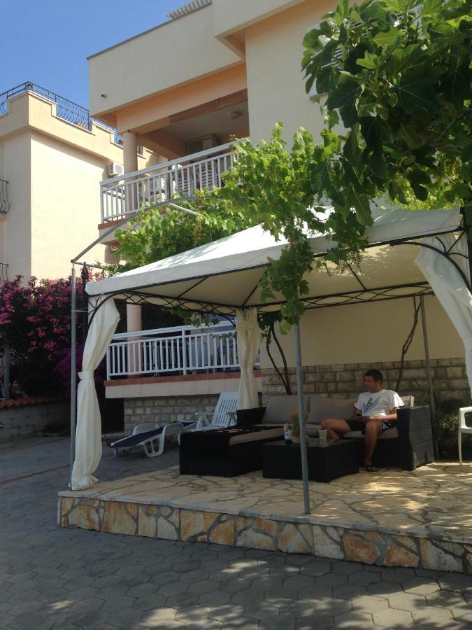 Apartments Markota Sukošan エクステリア 写真